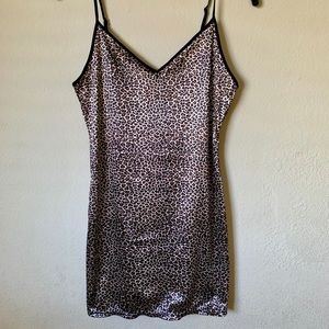 Cheetah Print Night Slip Form Fitting